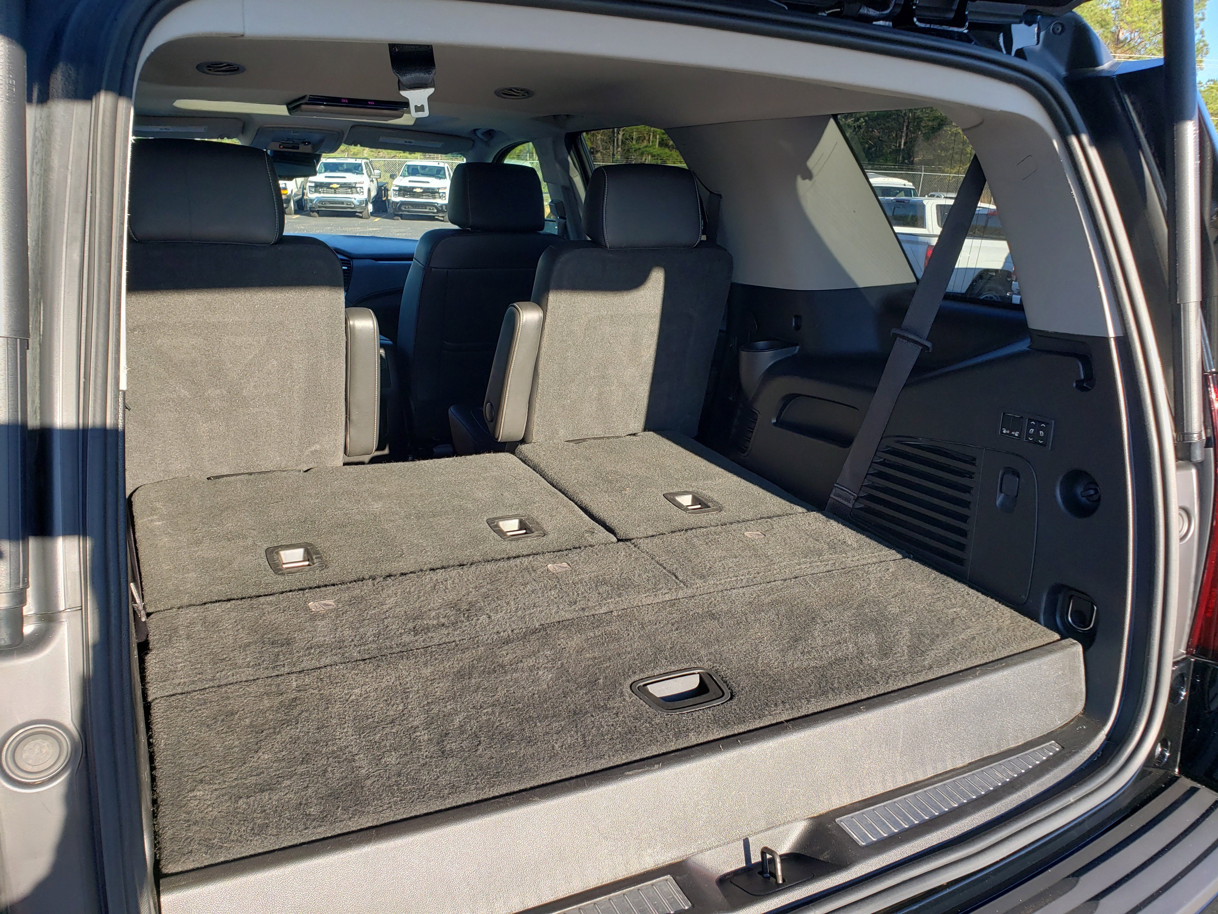 Used 2019 Chevrolet Tahoe LT image 13