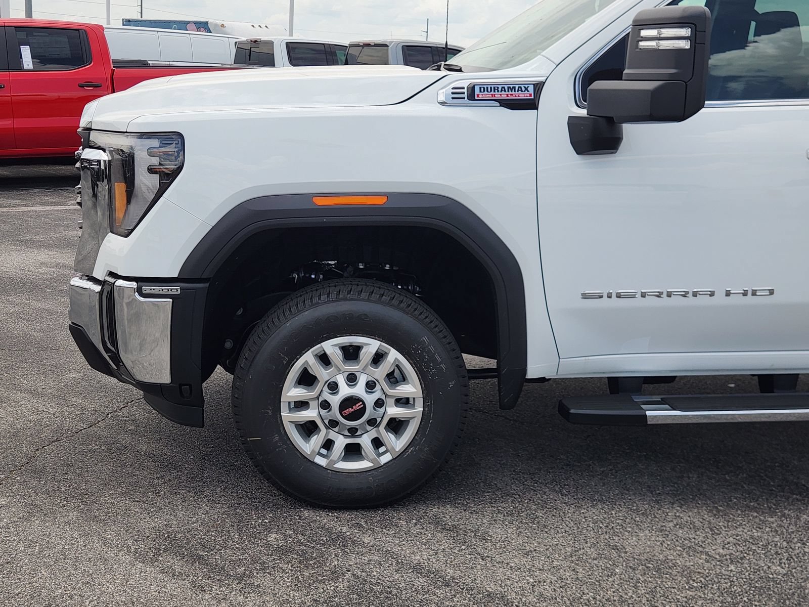 New 2026 GMC Sierra 2500 SLE w/ SLE Convenience Package AWD/4WD image 9