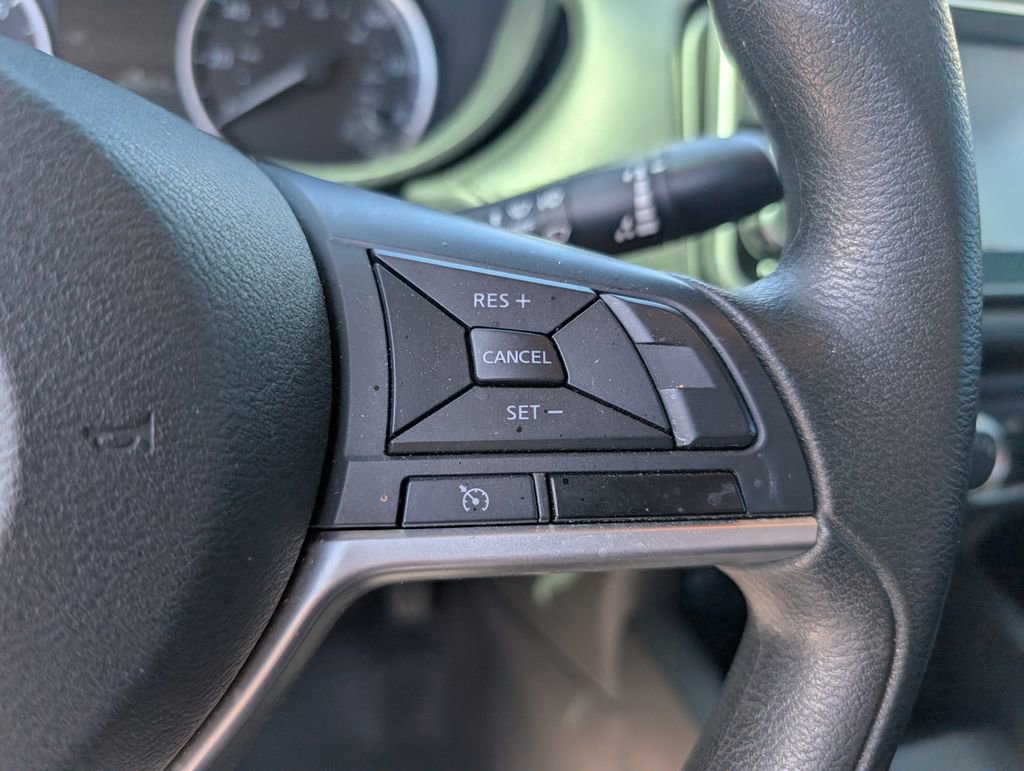 Used 2021 Nissan Versa S FWD image 13