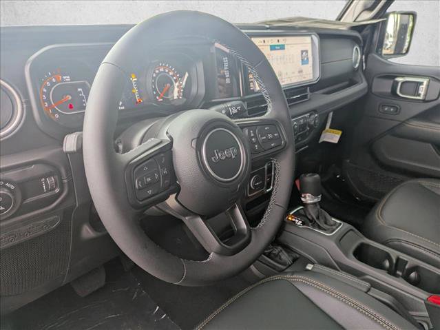 New 2025 Jeep Gladiator Sport image 9