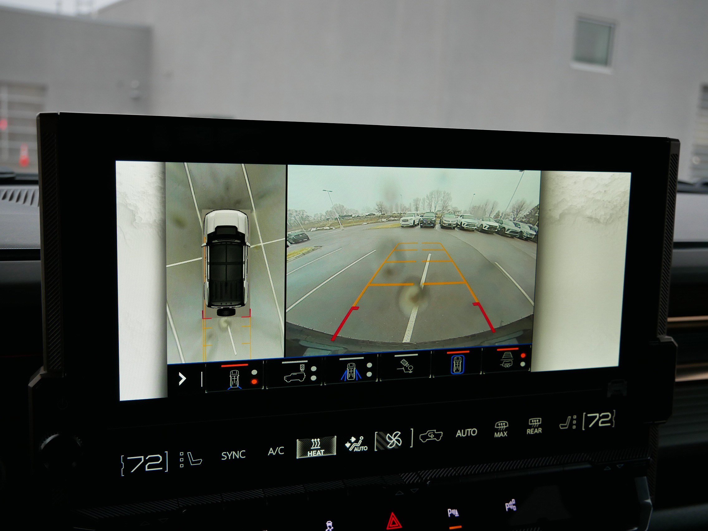 Used 2025 GMC Hummer EV 2X w/ LPO, Sport Package image 27