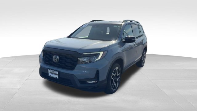 Used 2023 Honda Passport Elite image 2