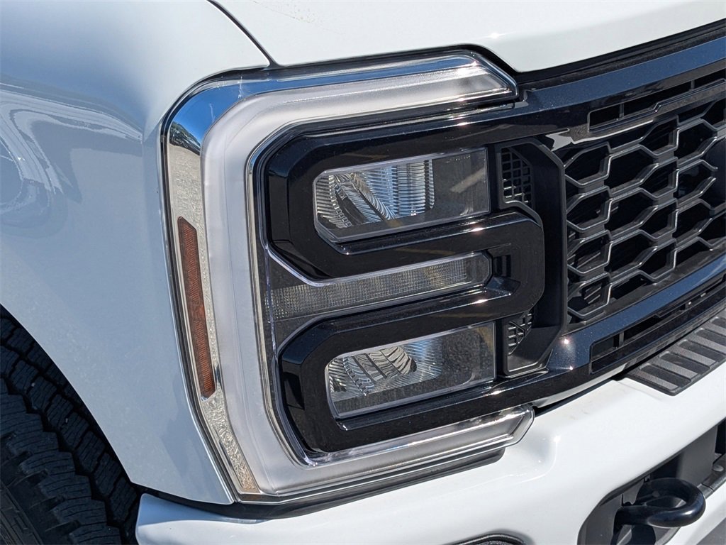 New 2026 Ford F250 Lariat image 9