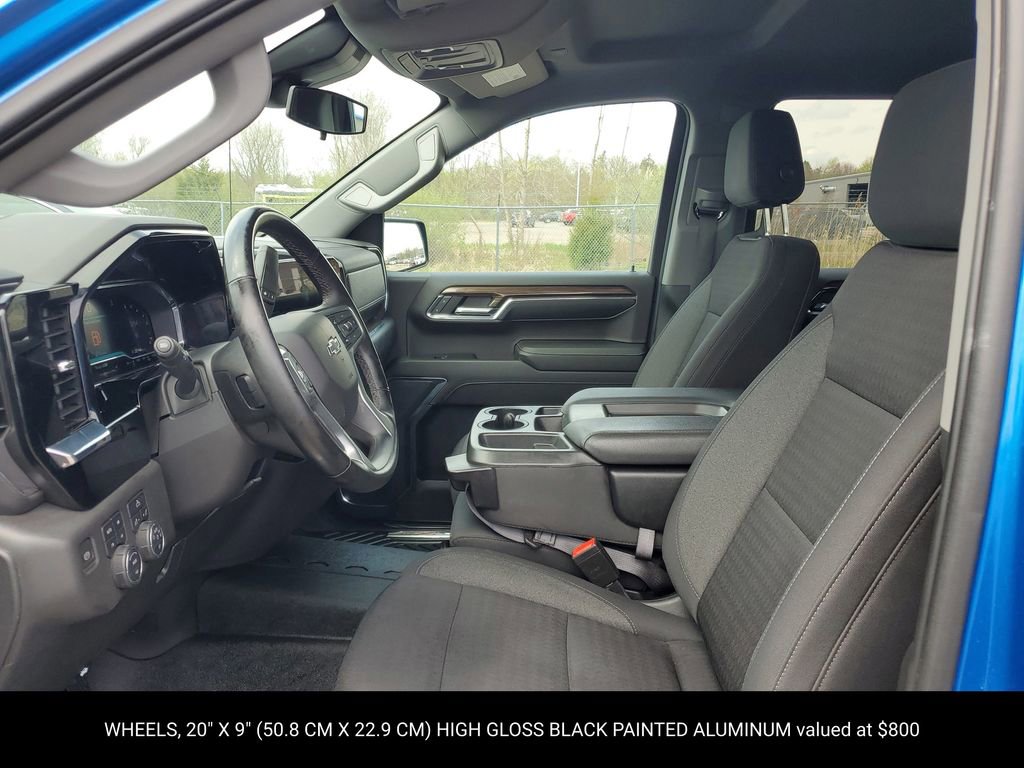 Certified 2023 Chevrolet Silverado 1500 RST w/ Z71 Off-Road Package AWD/4WD image 6