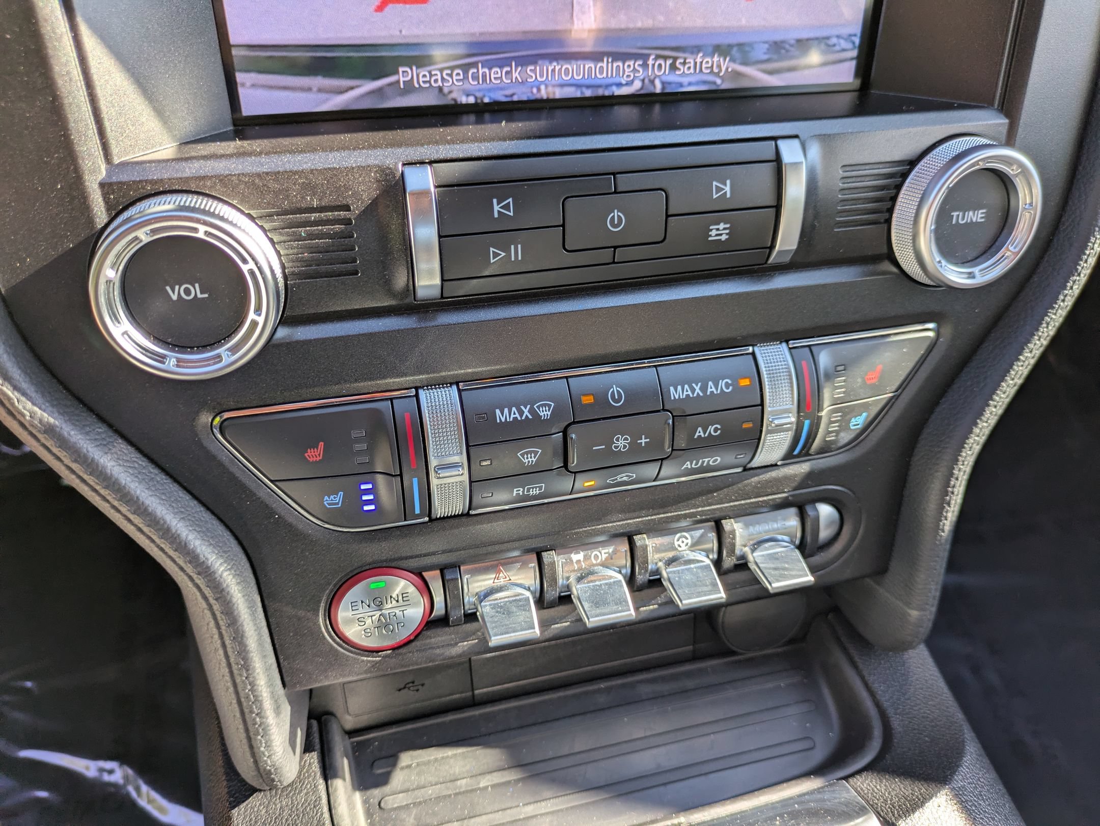 Certified 2020 Ford Mustang Premium w/ 2.3L High Performance Package RWD image 25