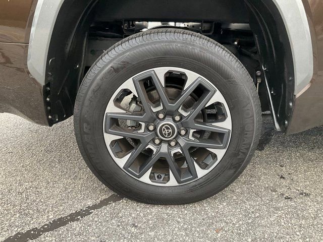 Used 2023 Toyota Tundra Limited w/ Power Package image 25