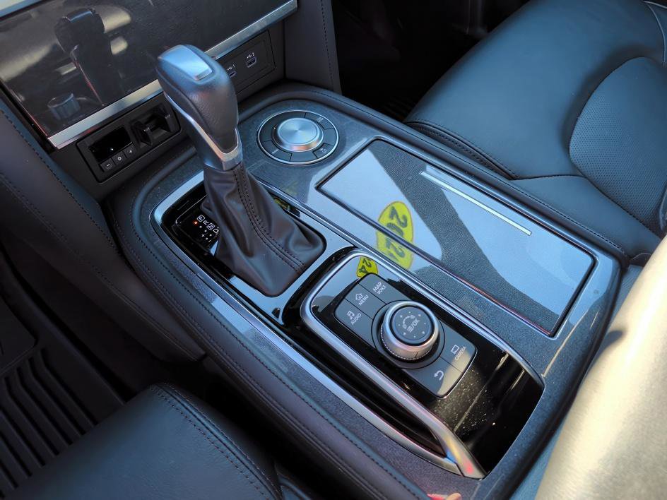 Used 2024 Nissan Armada SL w/ Midnight Edition Package image 26