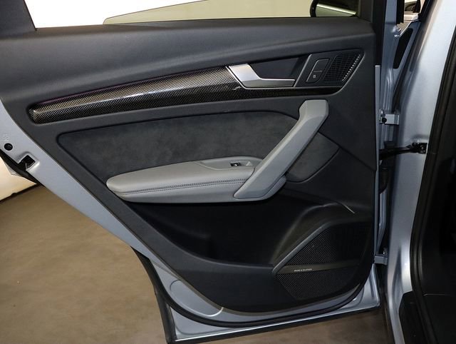 Used 2018 Audi SQ5 Prestige image 29