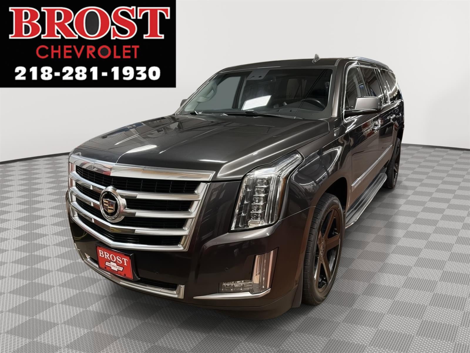 Used 2015 Cadillac Escalade ESV Luxury AWD/4WD image 1