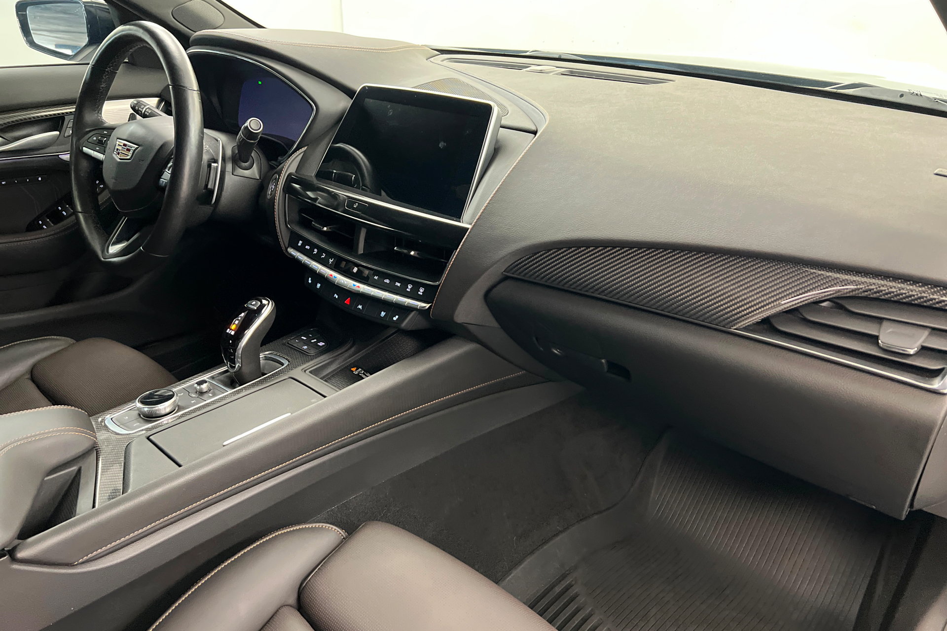 Used 2023 Cadillac CT5 V w/ Premium Package AWD/4WD image 24