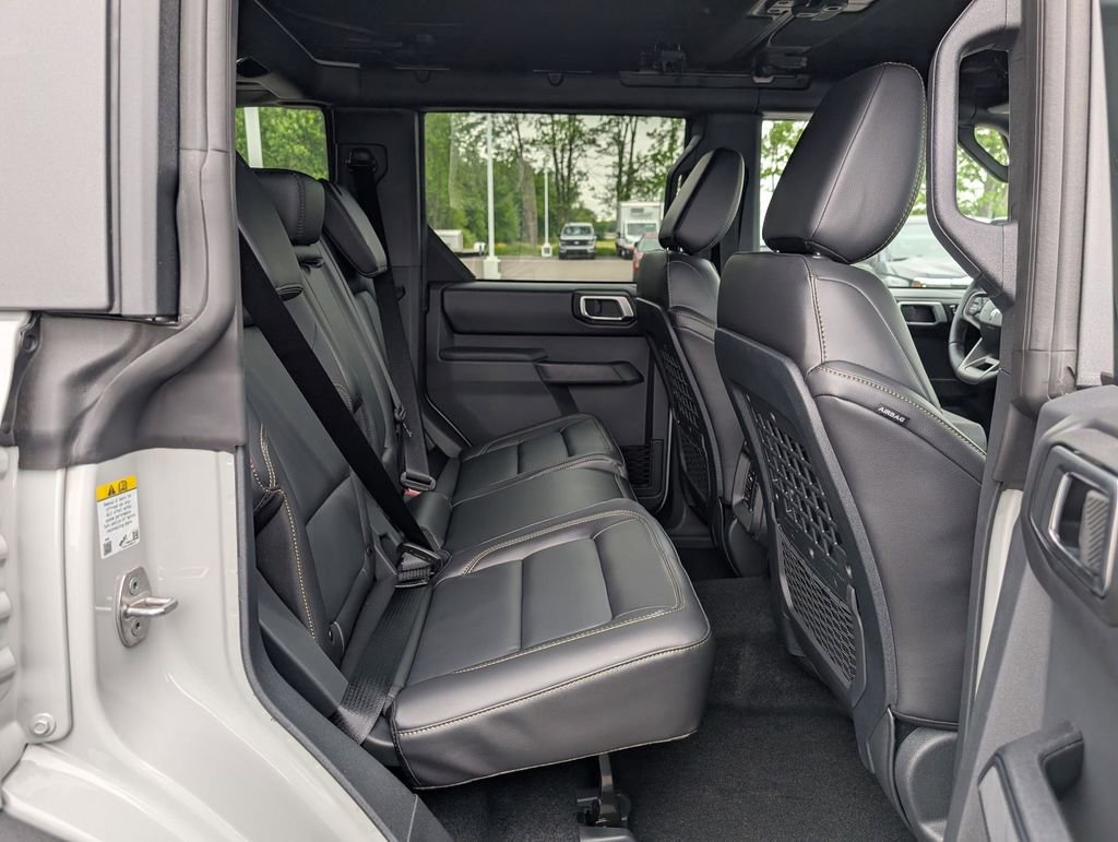 New 2026 Ford Bronco Badlands AWD/4WD image 18