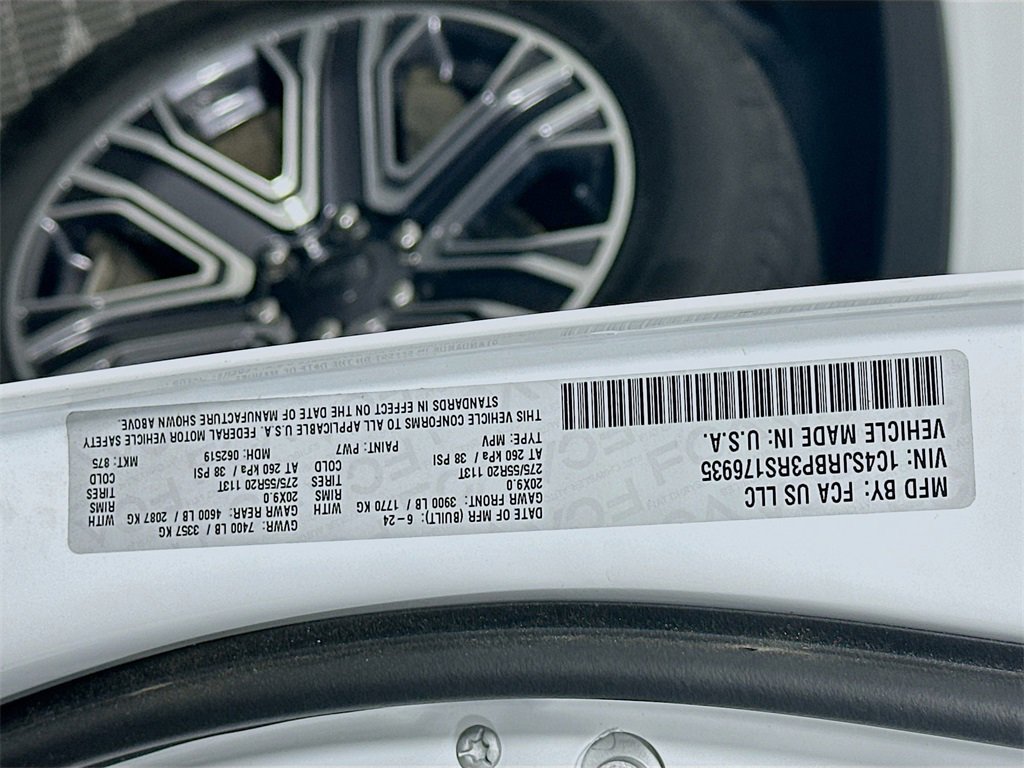 Used 2024 Jeep Wagoneer L Series II w/ Flexible Seating Group image 36