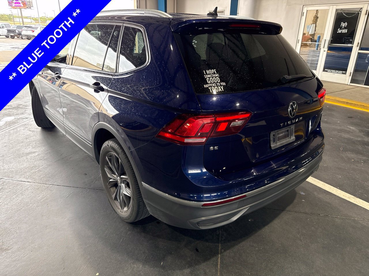 Used 2023 Volkswagen Tiguan SE AWD/4WD image 8
