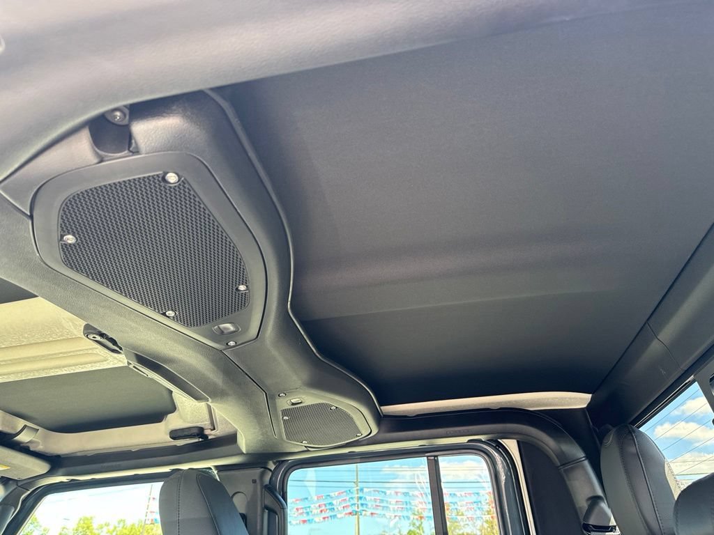 New 2026 Jeep Gladiator Sport AWD/4WD image 16
