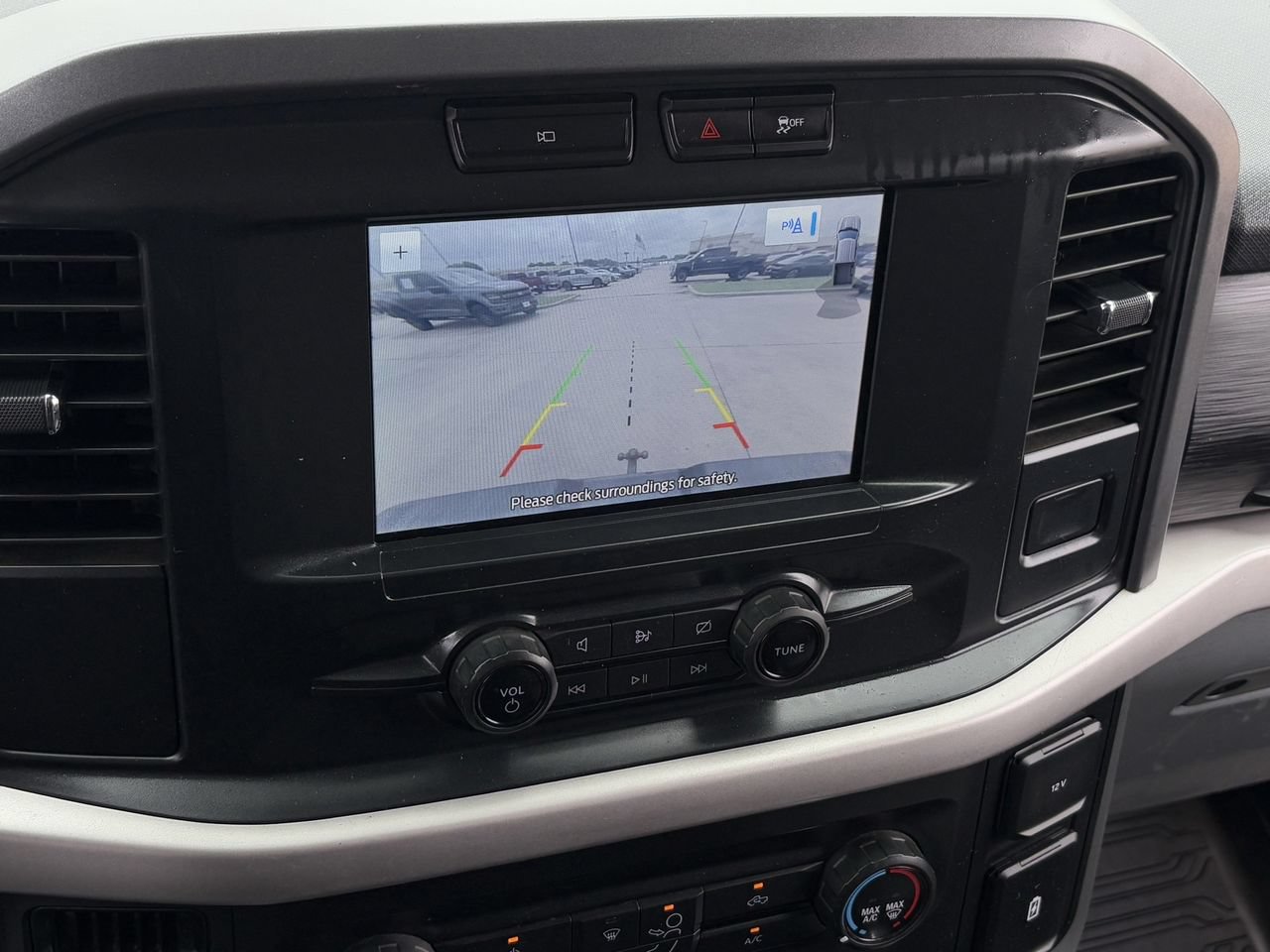 Used 2022 Ford F150 XLT AWD/4WD image 19
