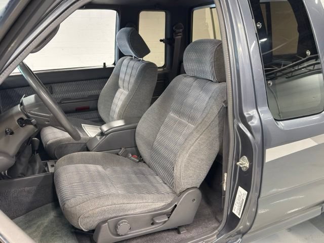 Used 1992 Toyota Pickup SR5 AWD/4WD image 11
