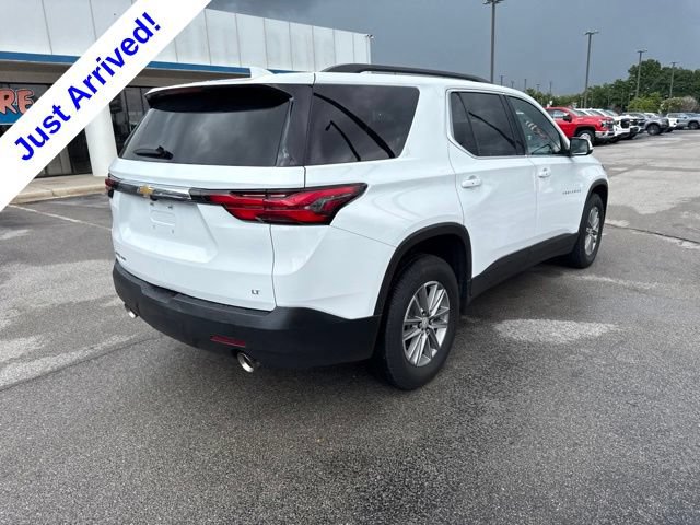 Used 2023 Chevrolet Traverse LT w/ LPO, Cargo Package AWD/4WD image 3