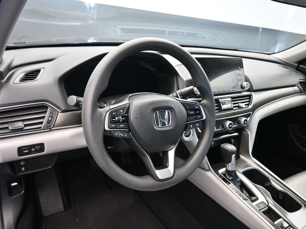 Used 2018 Honda Accord LX image 14