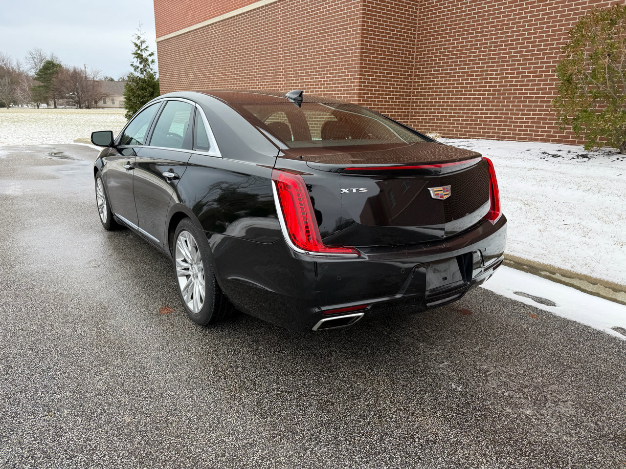 Used 2018 Cadillac XTS Luxury image 8