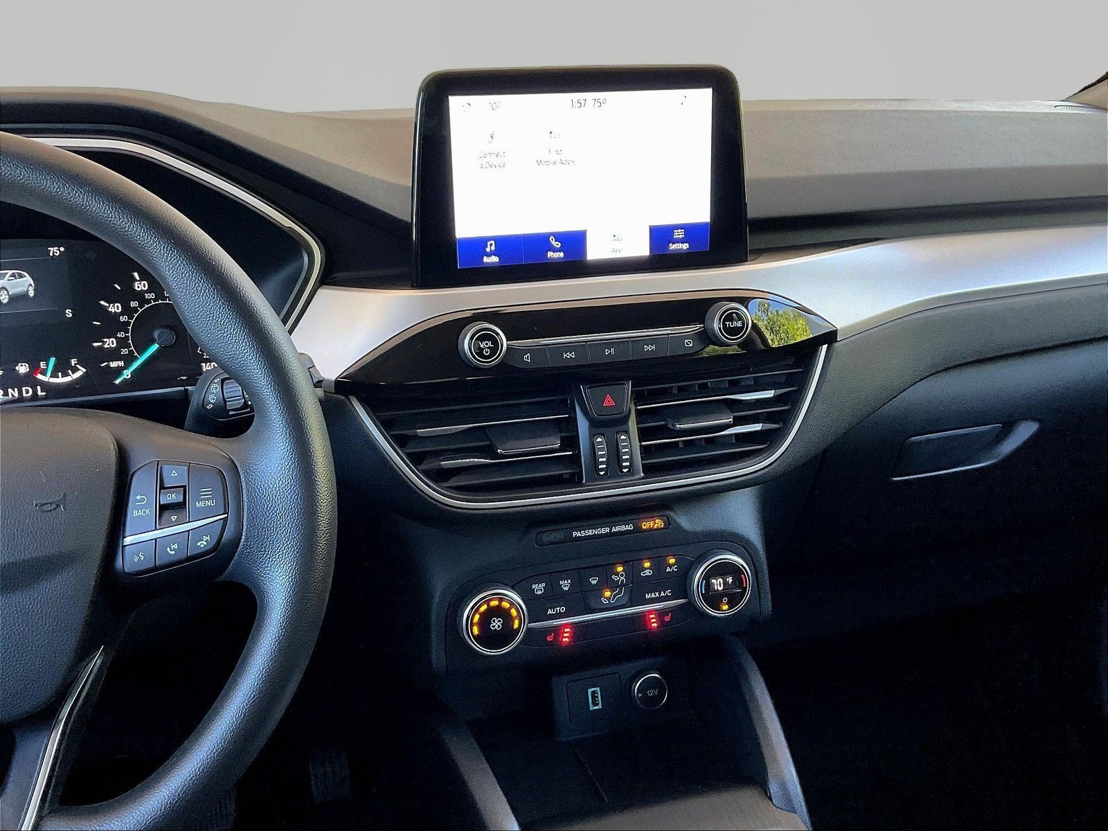Used 2020 Ford Escape SE FWD image 9