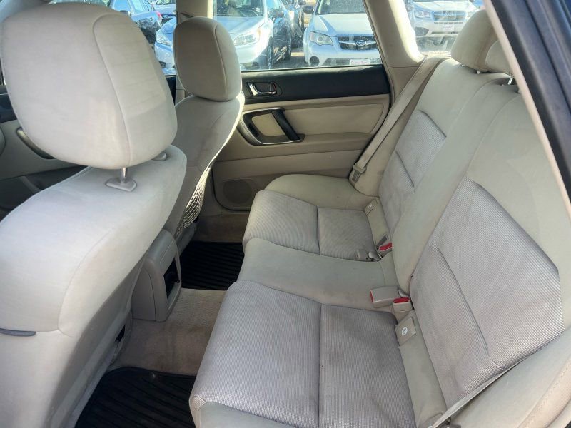 Used 2007 Subaru Outback 2.5i image 12