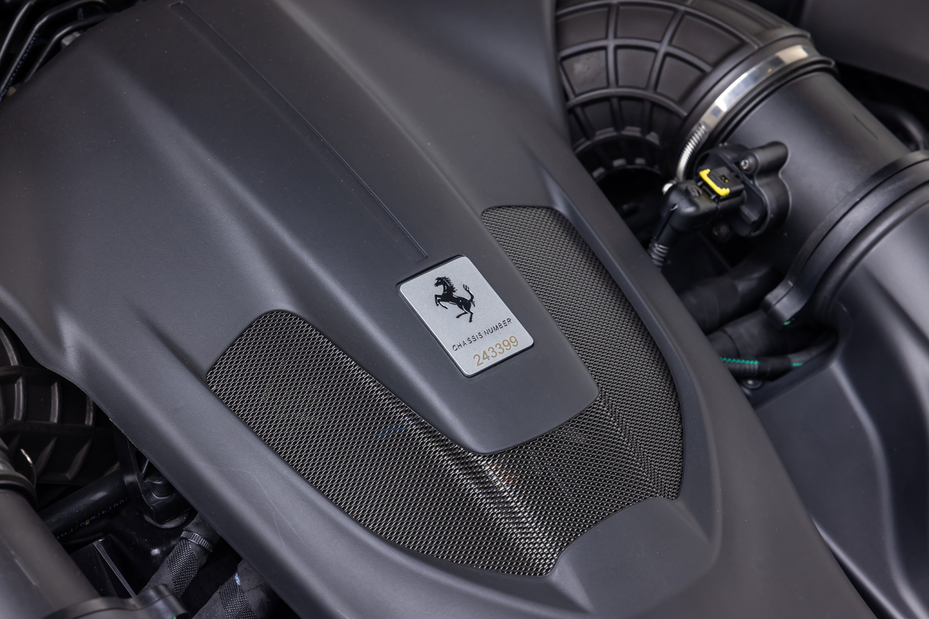 Certified 2019 Ferrari Portofino RWD image 49