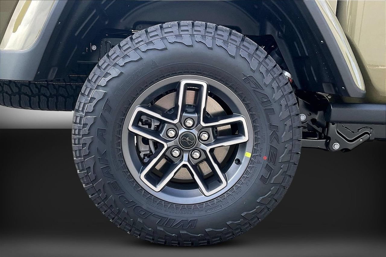 New 2026 Jeep Gladiator Mojave AWD/4WD image 34