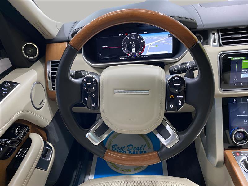 Used 2020 Land Rover Range Rover HSE image 11