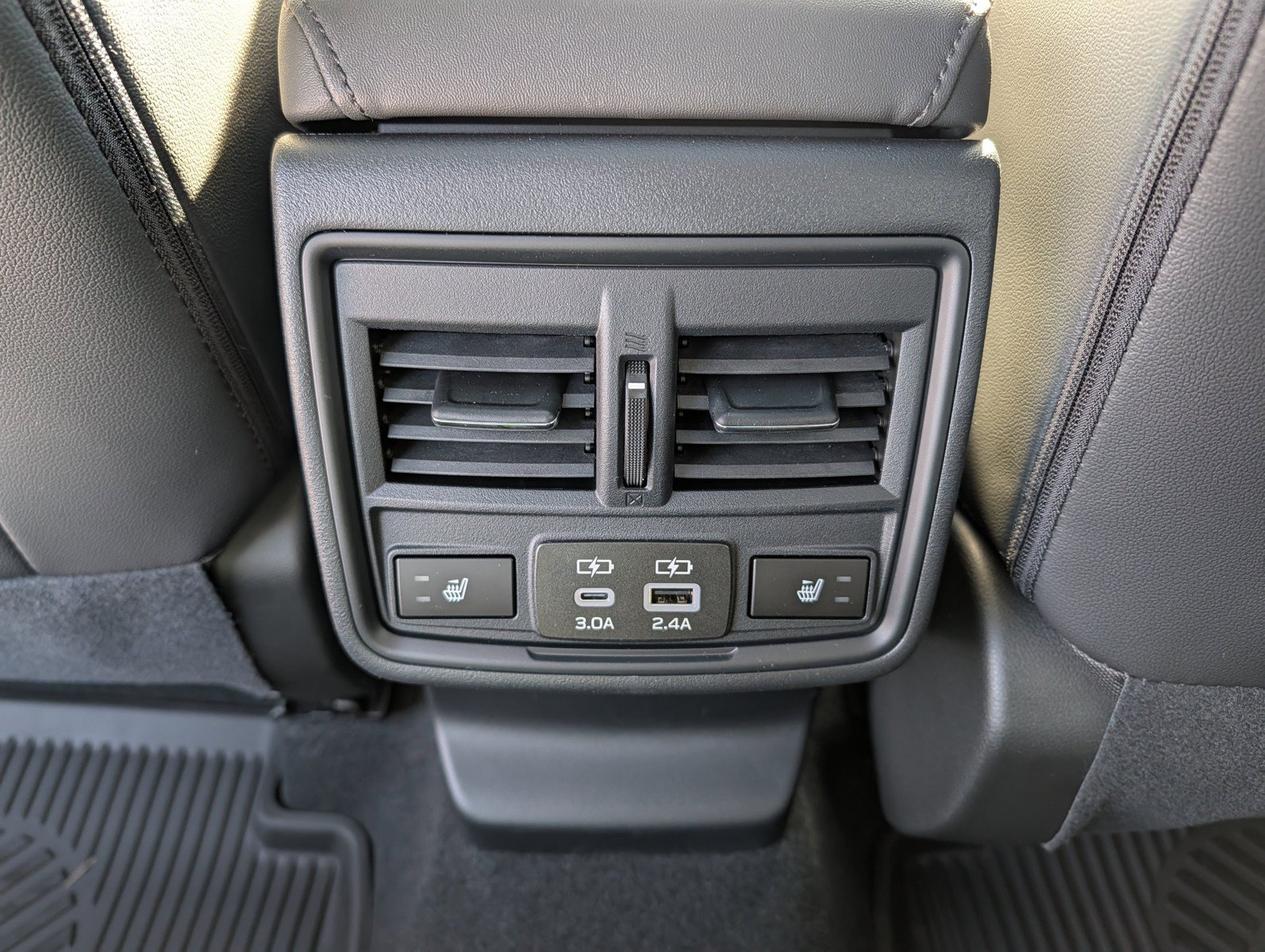 New 2026 Subaru Outback Limited AWD/4WD image 11