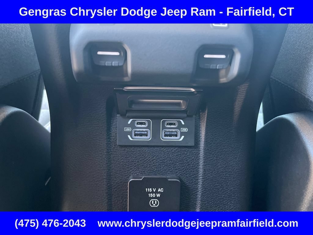 Certified 2025 Jeep Wrangler Unlimited Sahara AWD/4WD image 34