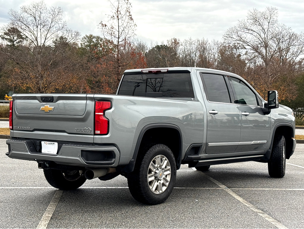 Used 2024 Chevrolet Silverado 2500 High Country w/ High Country Premium Package image 25
