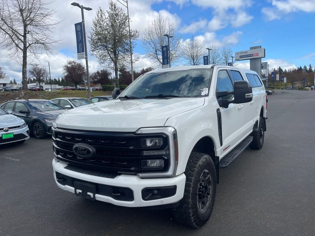 Used 2024 Ford F350 Lariat w/ Lariat Ultimate Package AWD/4WD image 9
