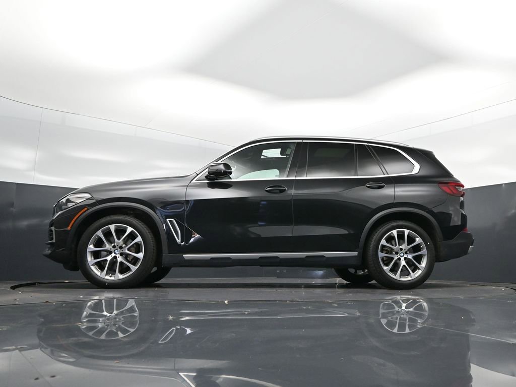 Certified 2023 BMW X5 xDrive40i w/ Premium Package image 39
