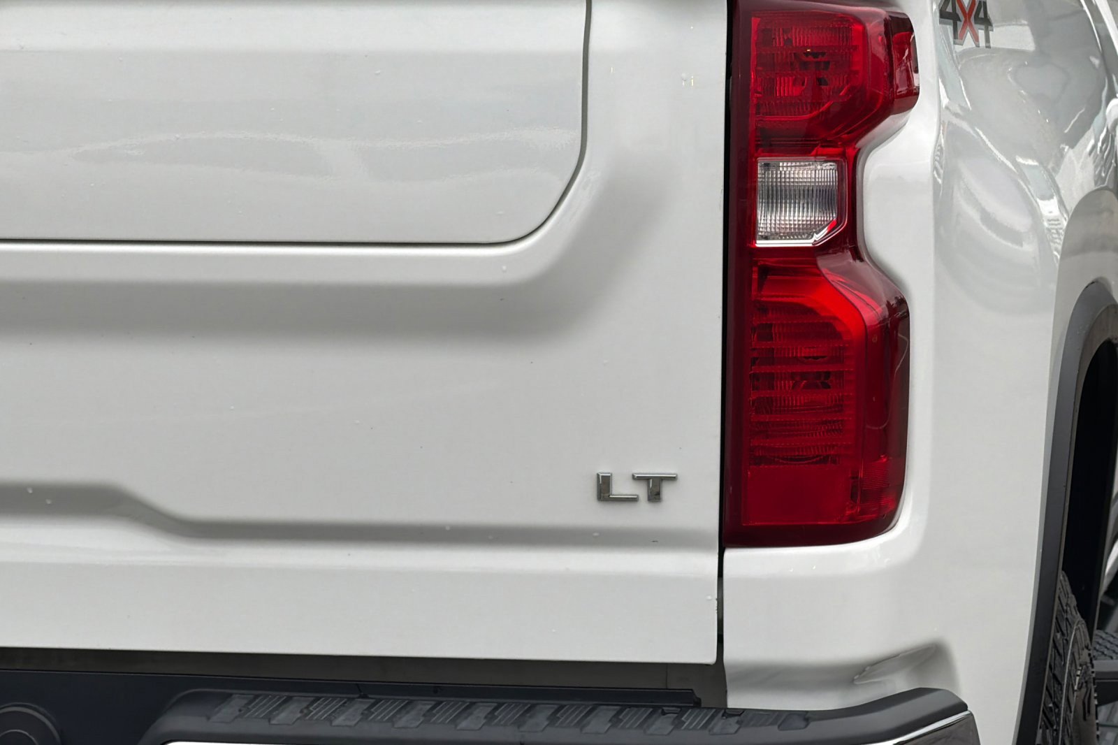 Used 2023 Chevrolet Silverado 3500 LT w/ Convenience Package image 22