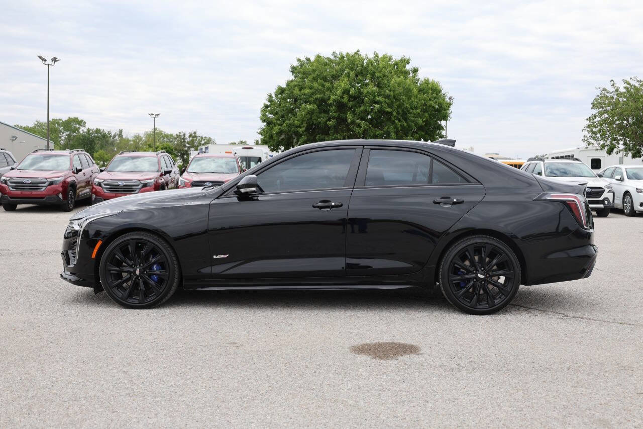 Used 2021 Cadillac CT4 V w/ Technology Package AWD/4WD image 8