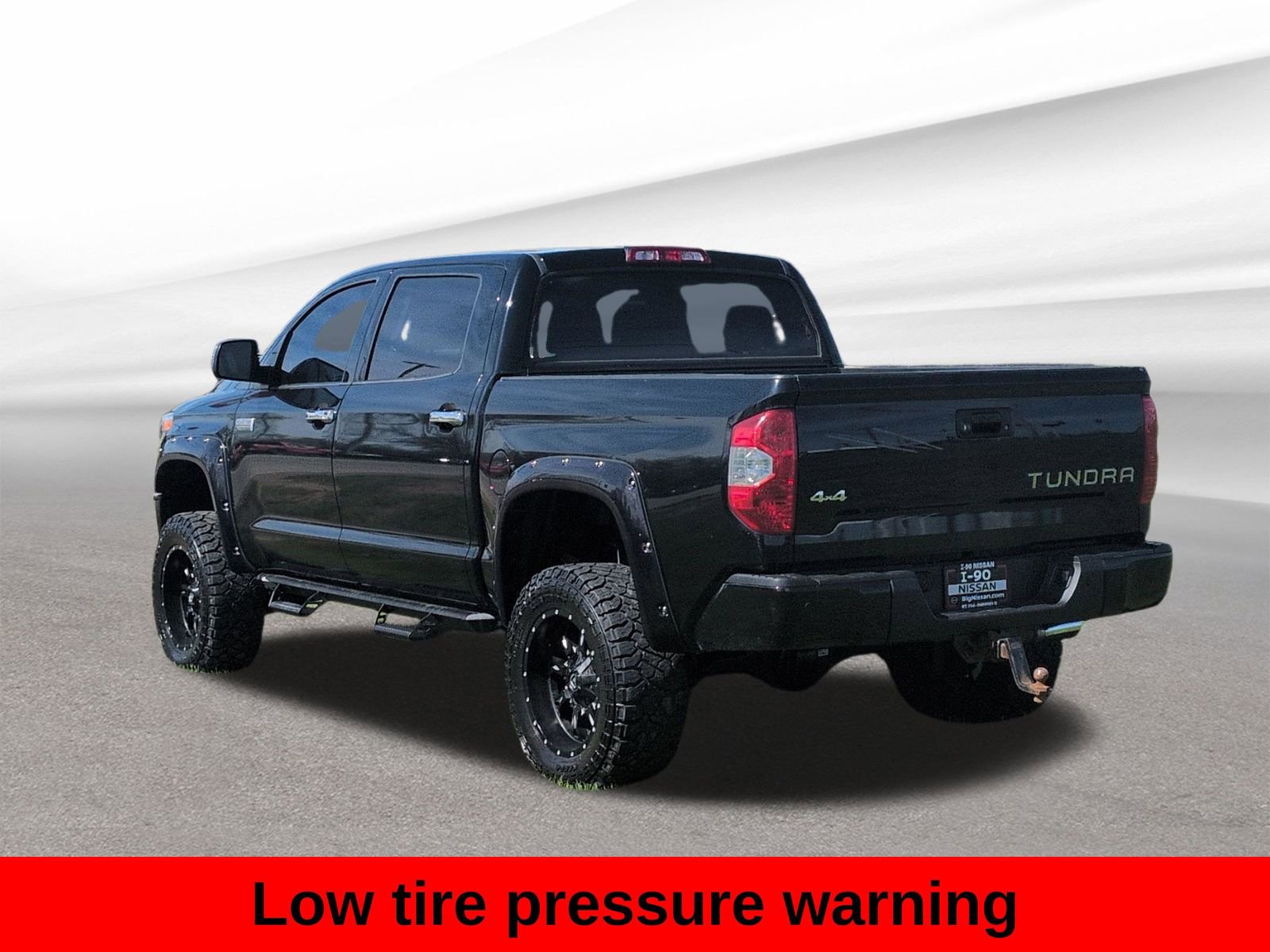 Used 2018 Toyota Tundra Platinum AWD/4WD image 11