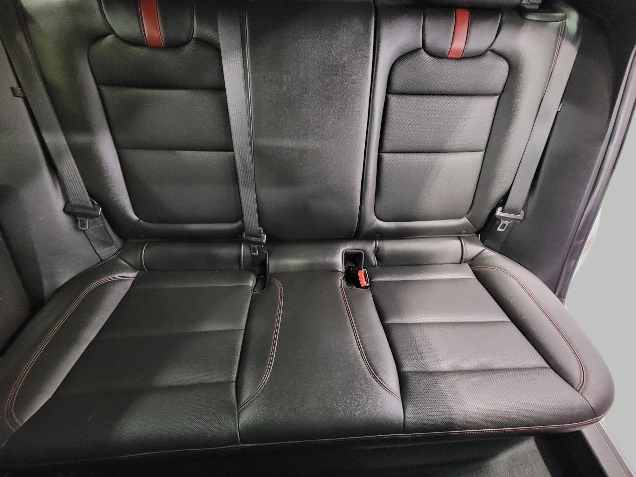 Used 2024 Chevrolet Trax RS w/ Sunroof Package FWD image 24