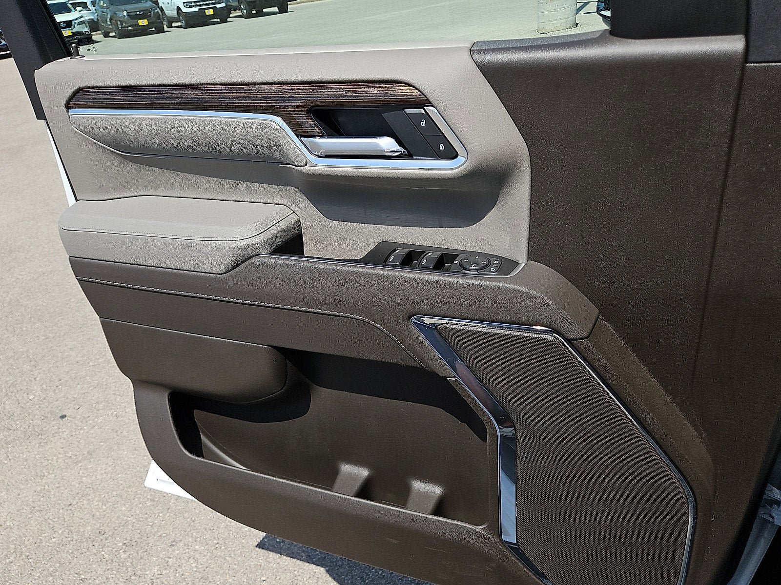 New 2026 GMC Sierra 1500 SLE AWD/4WD image 13