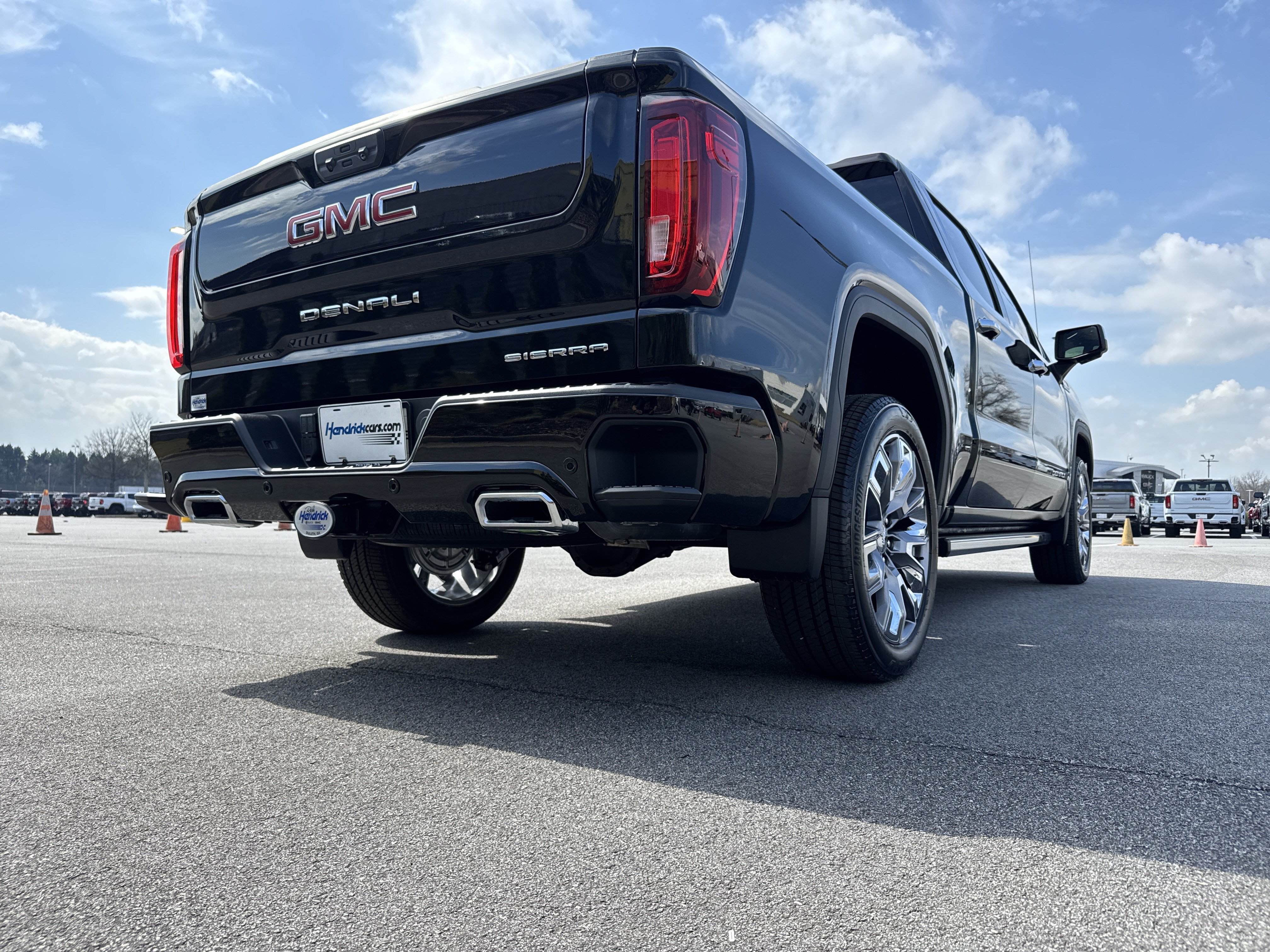New 2026 GMC Sierra 1500 Denali AWD/4WD image 10