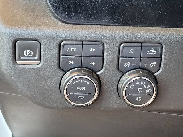 Used 2024 Chevrolet Silverado 3500 LT w/ Convenience Package AWD/4WD image 16