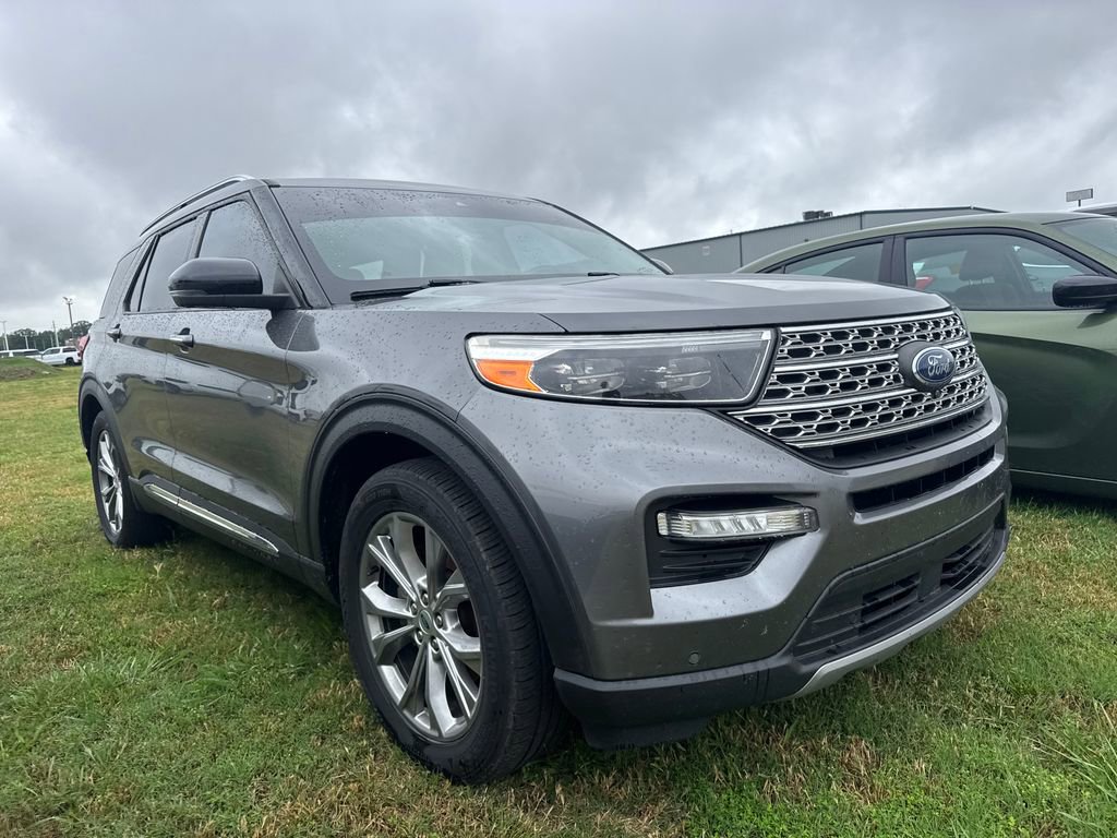 Used 2021 Ford Explorer Limited w/ Equipment Group 301A RWD image 3
