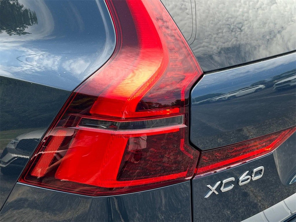 Certified 2026 Volvo XC60 B5 Plus w/ Protection Package Premier AWD/4WD image 10