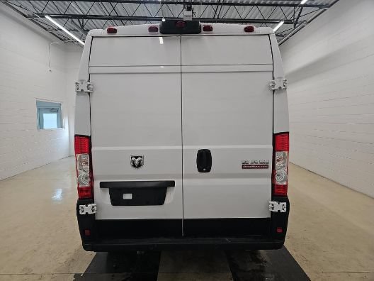 Used 2020 RAM ProMaster 2500 w/ Interior Convenience Group FWD image 6