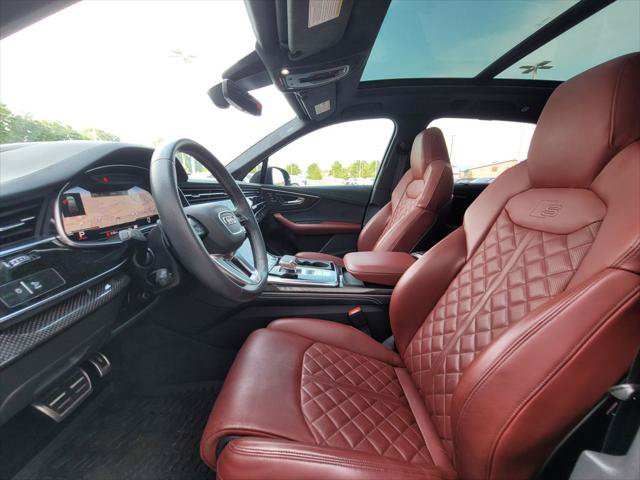 Used 2023 Audi SQ7 Prestige w/ Sport Package AWD/4WD image 14