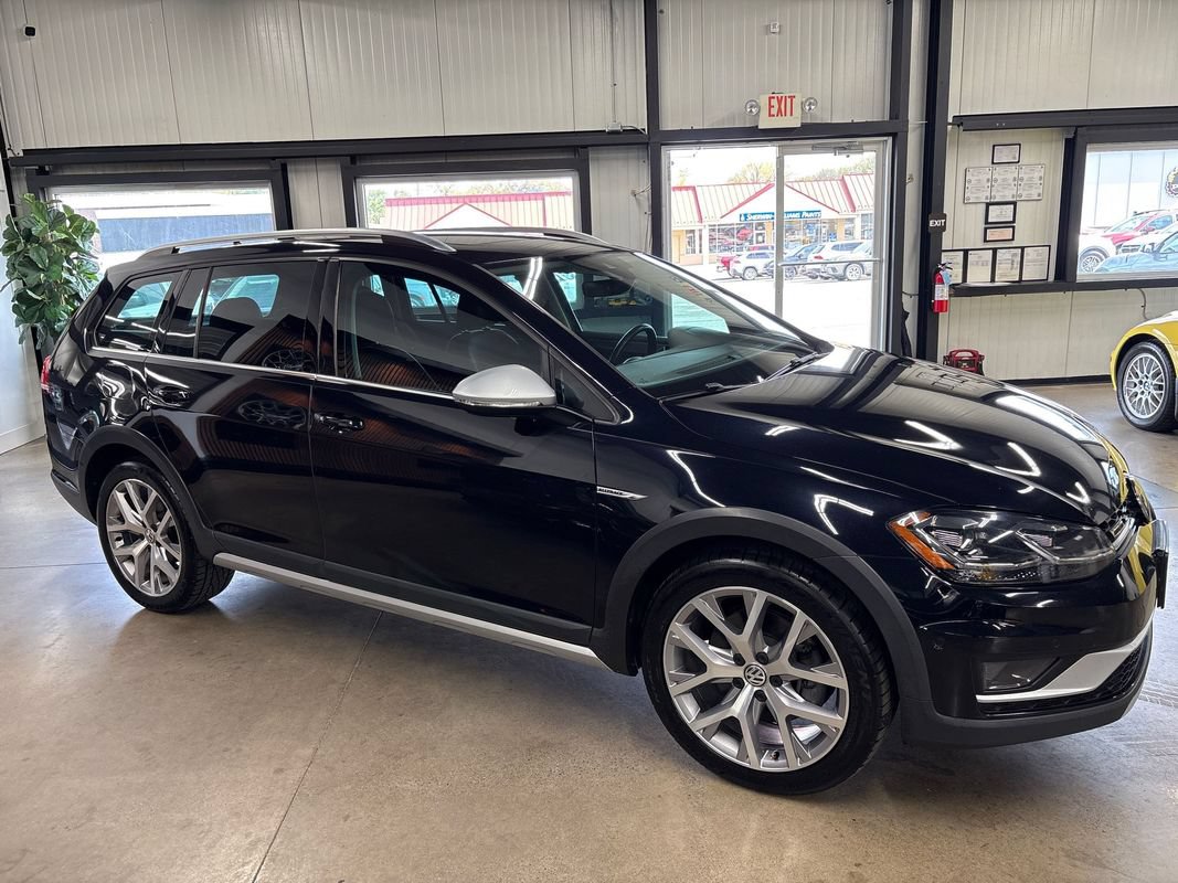 Used 2018 Volkswagen Golf Alltrack SEL AWD/4WD image 13