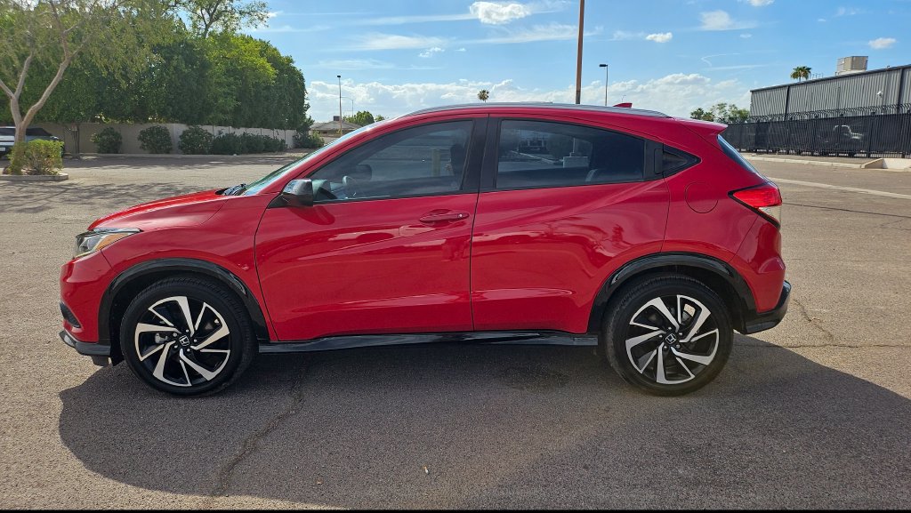 Used 2020 Honda HR-V Sport image 6