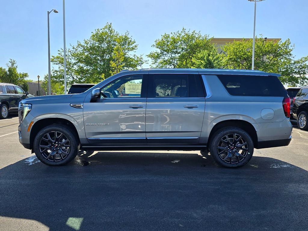 New 2026 GMC Yukon XL Denali w/ Sun & Power Step Package AWD/4WD image 6
