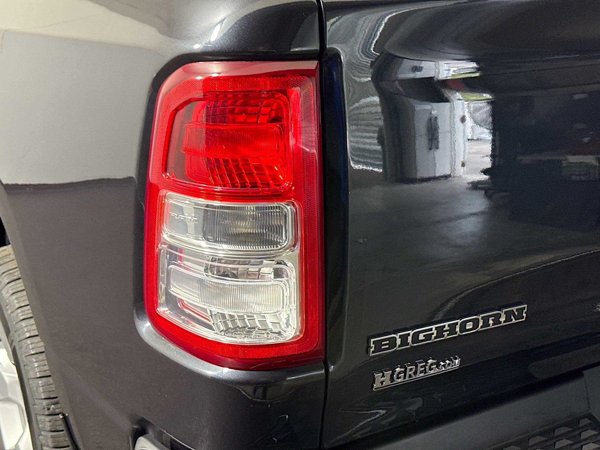 Used 2019 RAM 1500 Big Horn AWD/4WD image 36