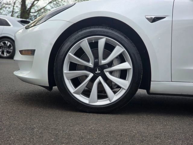 Used 2020 Tesla Model 3 Standard Range Plus RWD image 41