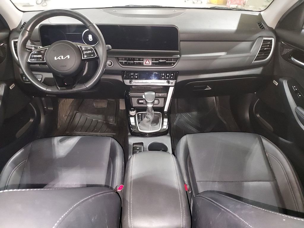 Used 2024 Kia Seltos SX image 10